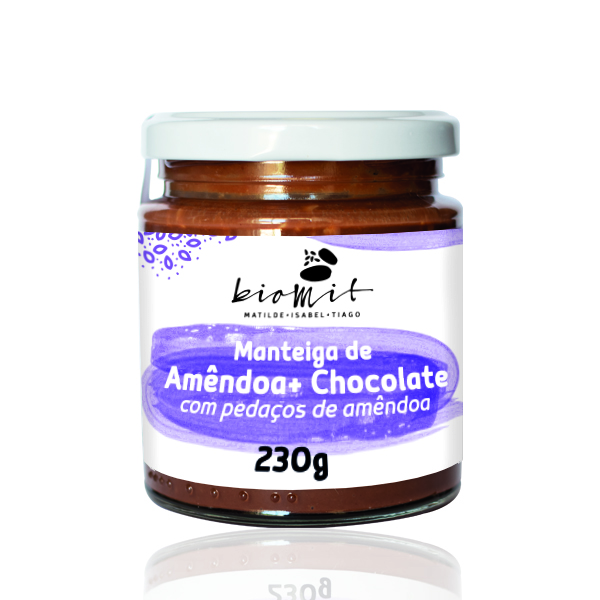 Manteiga de Amendoa + Chocolate com pedac╠ºos 230g (1)